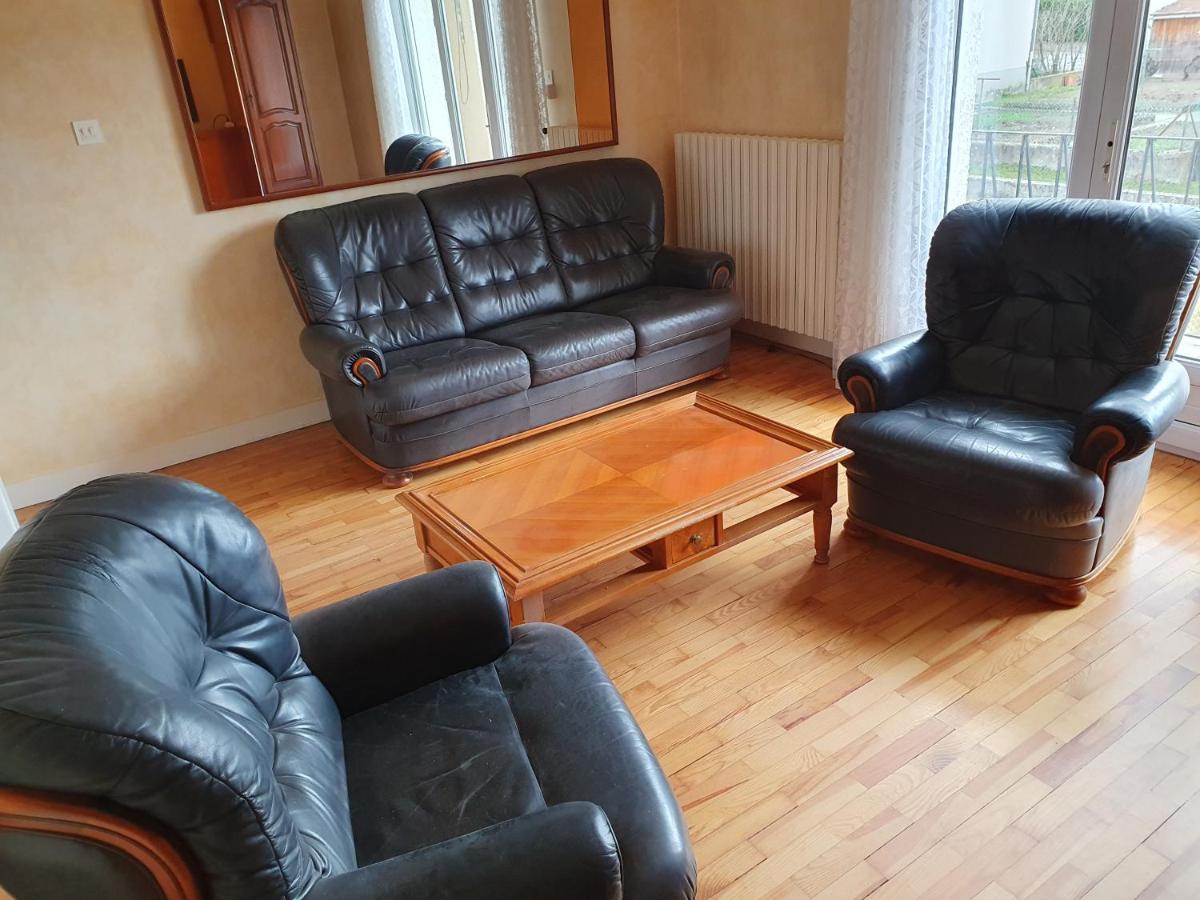 La Bourzede F3 Apartment Langeac Luaran gambar